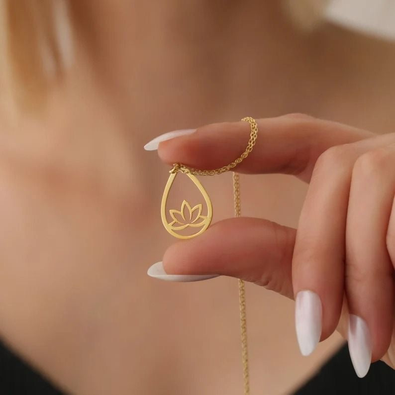 18K Gold Lotus Necklace
