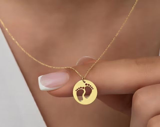 18K Gold Baby Footprint Necklace – For Mothers, Sisters & Little Ones