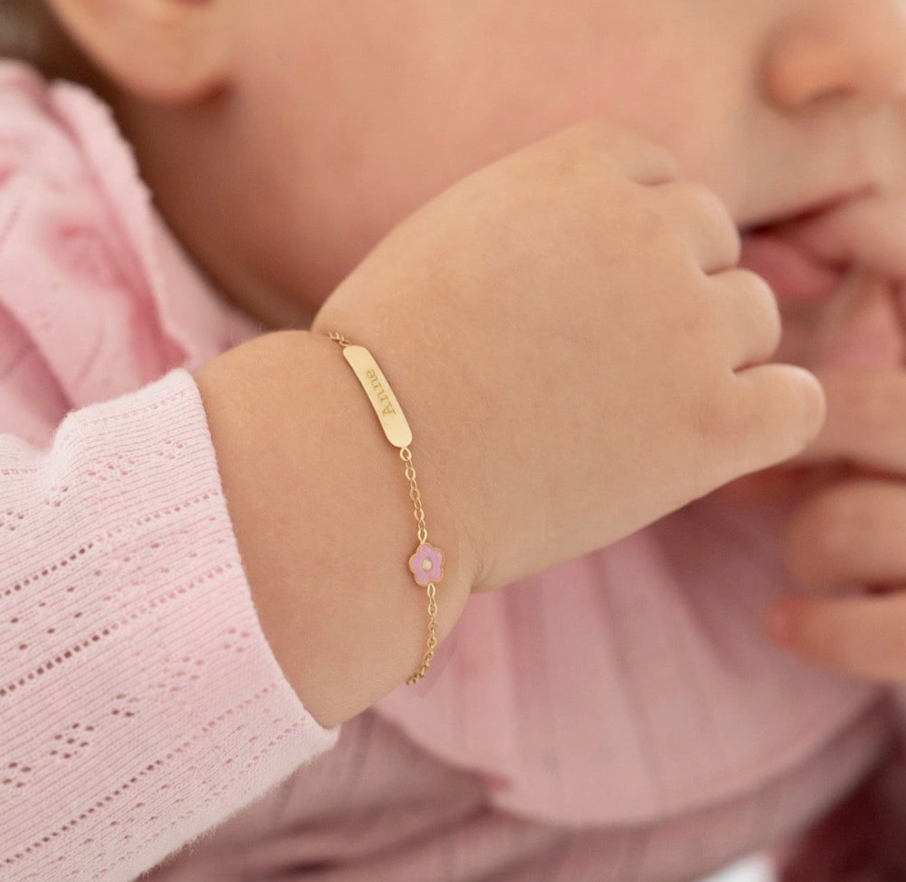 Personalized 18K Gold Baby Name Bracelet with Flower Charm