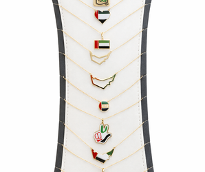 18K Gold Flag & Map Pendant UAE Heritage Necklace