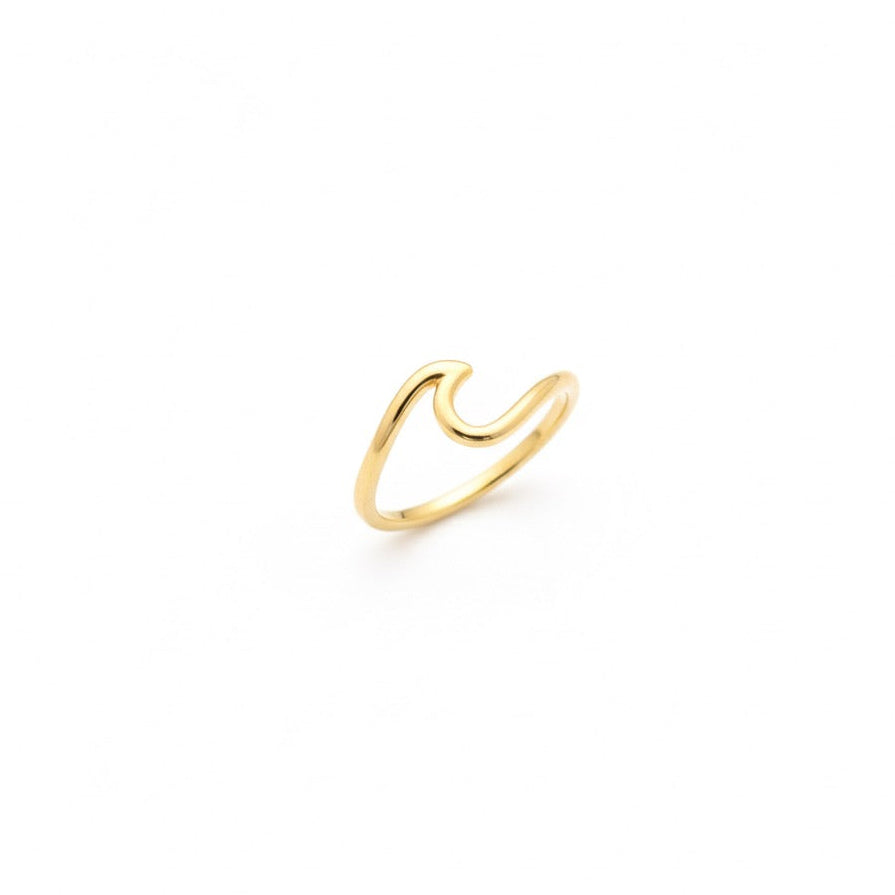 18K Gold Wave Flow Ring – Minimal Elegance - Noora & Co.
