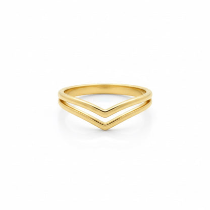 18K Gold V Ring – Bold Simplicity in Perfect Balance - Noora & Co.