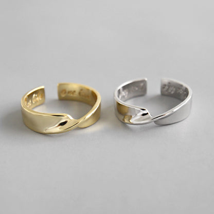 Fashion Twisted Cross 925 Sterling Silver Adjustable Ring - Noora & Co.