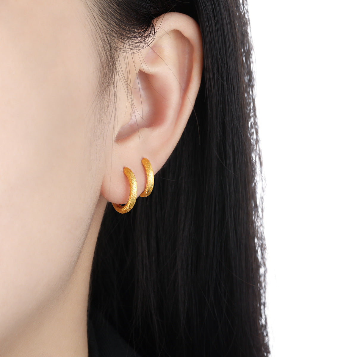 Simple Frosted Round Circle 925 Sterling Silver Hoop Earring (Single) - Noora & Co.