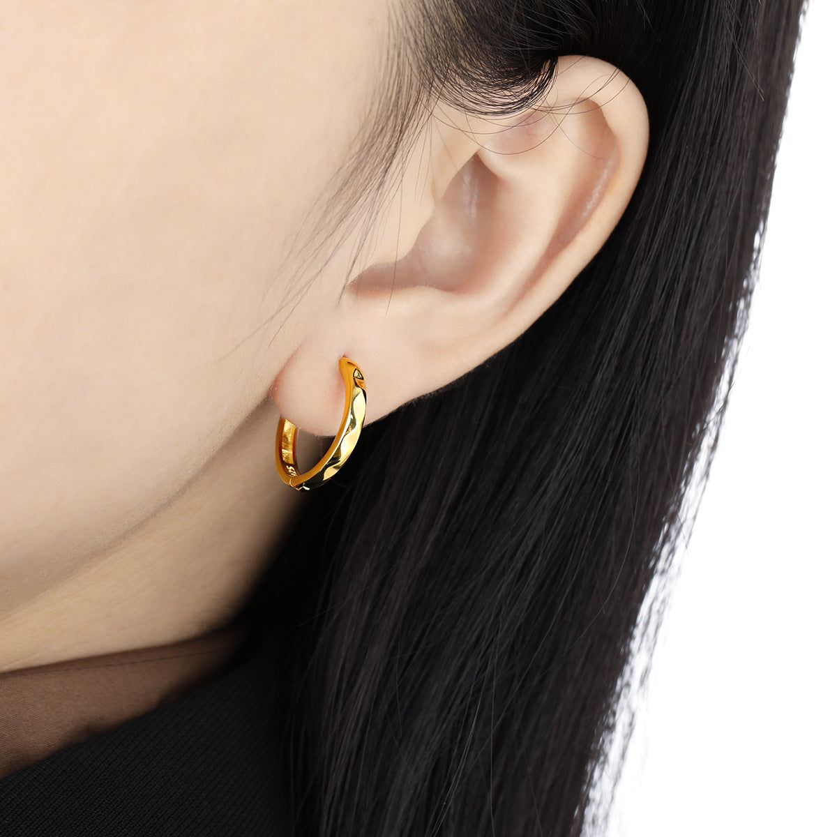 Office Causal Rhombus Carved 925 Sterling Silver Hoop Earrings - Noora & Co.