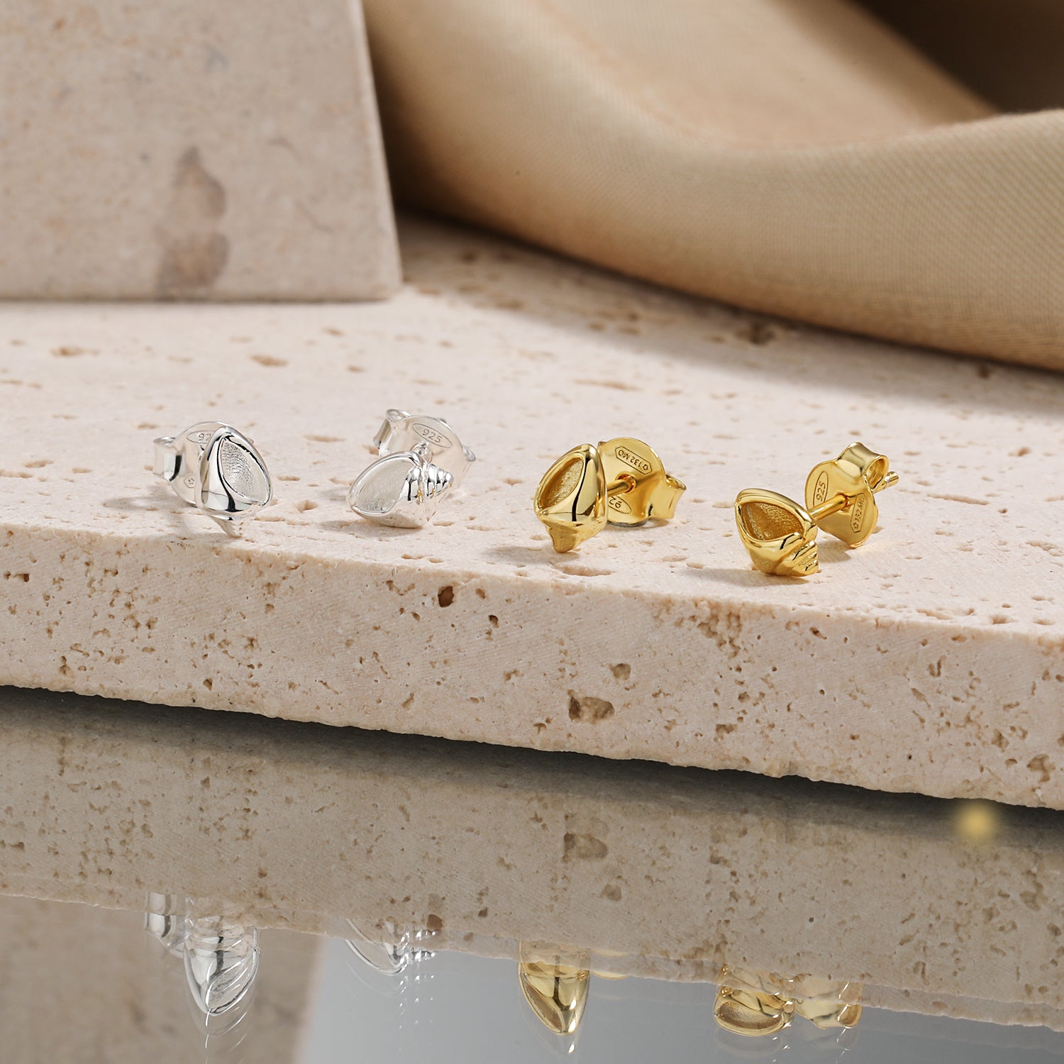 Cute Mini Holiday Gift Conch 925 Sterling Silver Stud Earrings - Noora & Co.