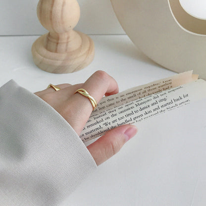 Ins Lines Cross Twisted 925 Sterling Silver Adjustable Ring - Noora & Co.