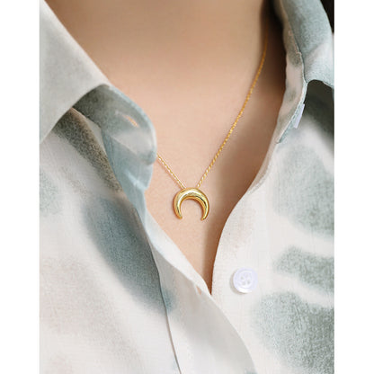 Women Crescent Moon 925 Sterling Silver Necklace - Noora & Co.